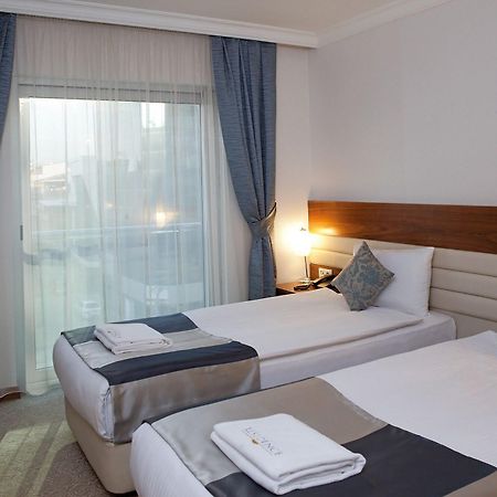 Residence Hotel Измир Екстериор снимка
