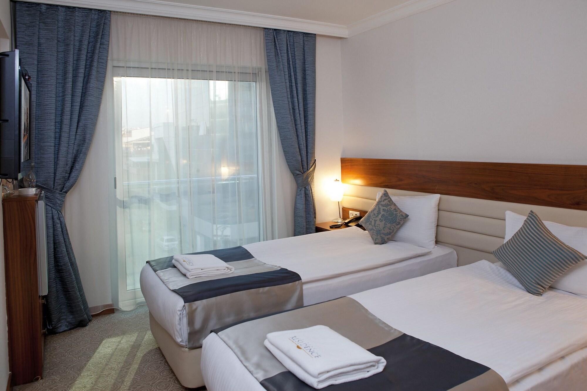 Residence Hotel Измир Екстериор снимка