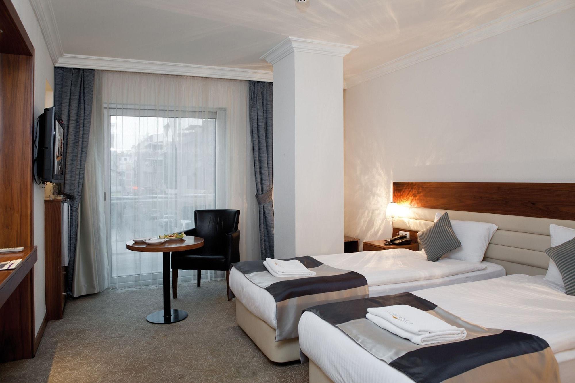 Residence Hotel Измир Екстериор снимка