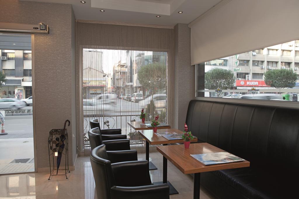 Residence Hotel Измир Екстериор снимка
